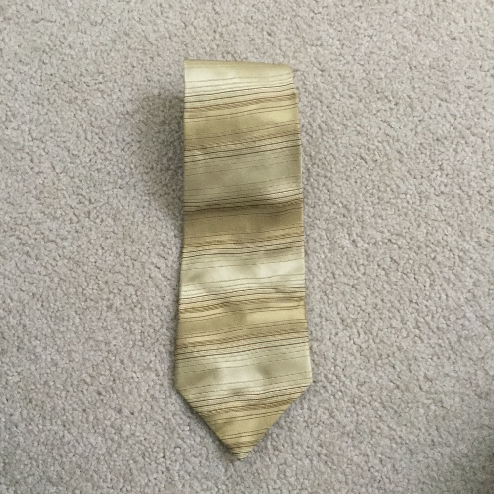 Geoffrey Beene tie